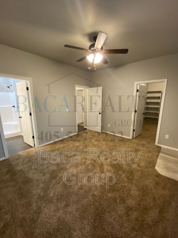 Building Photo - 1758 Eighty-Niner Ter