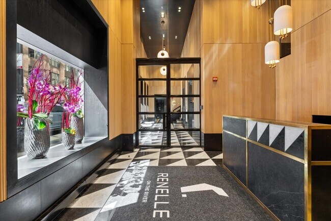 Building Photo - 403 N Wabash Ave