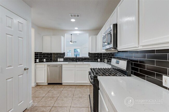 Building Photo - 4831 Sand Colony Ln