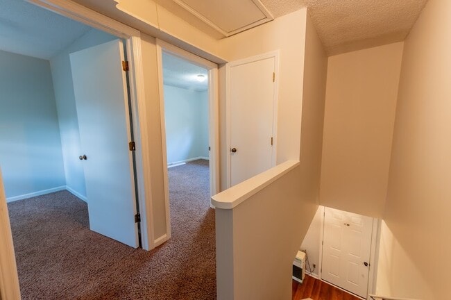 Building Photo - 112 Wickham Square