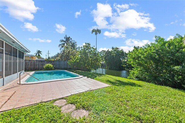 Building Photo - 7070 NW 21st St