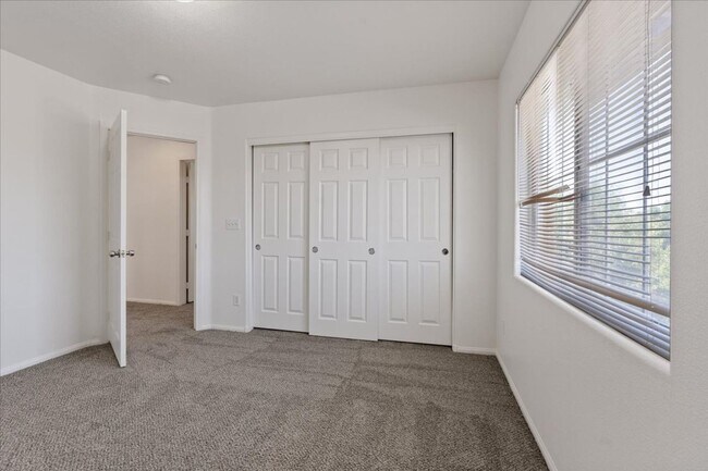 Building Photo - Status: Accepting Applications