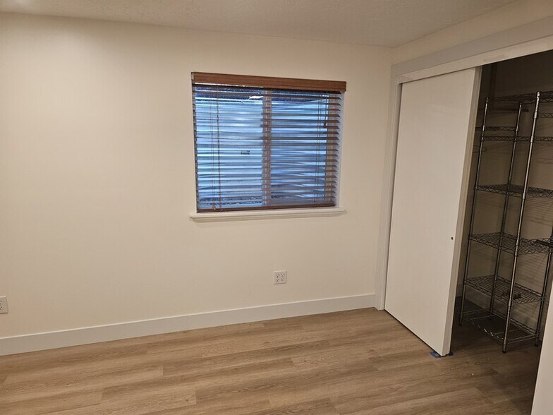 Building Photo - 9522 S Tarbert Cir