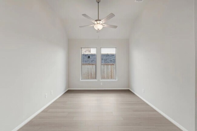 Building Photo - 21934 Frosted Elfin Dr