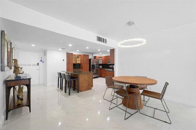 Building Photo - 500 Three Islands Boulevard