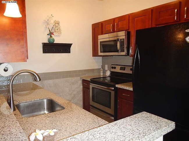 Building Photo - Keonekai Villages Furnished Upstairs 2 bedroom, 1.5 bathroom unit, with 2 parking spaces