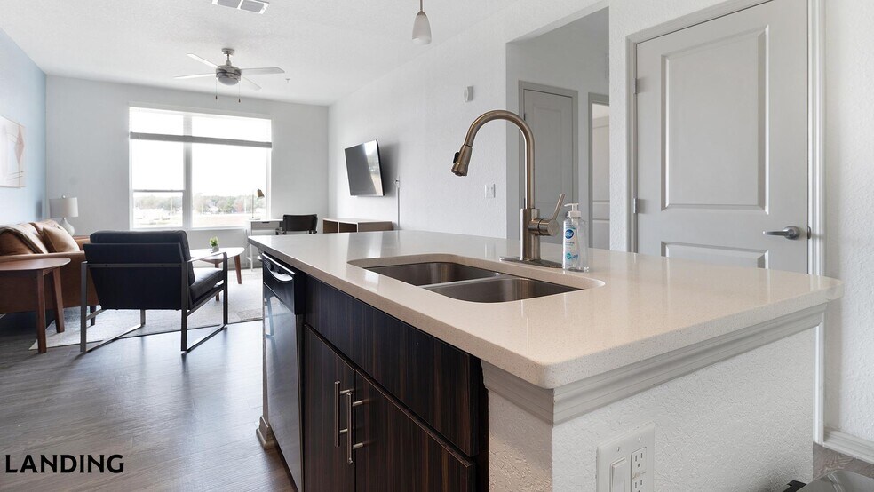 Building Photo - 9301 Summit Centre Way