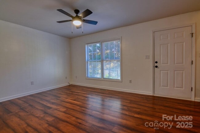 Building Photo - 34 East St