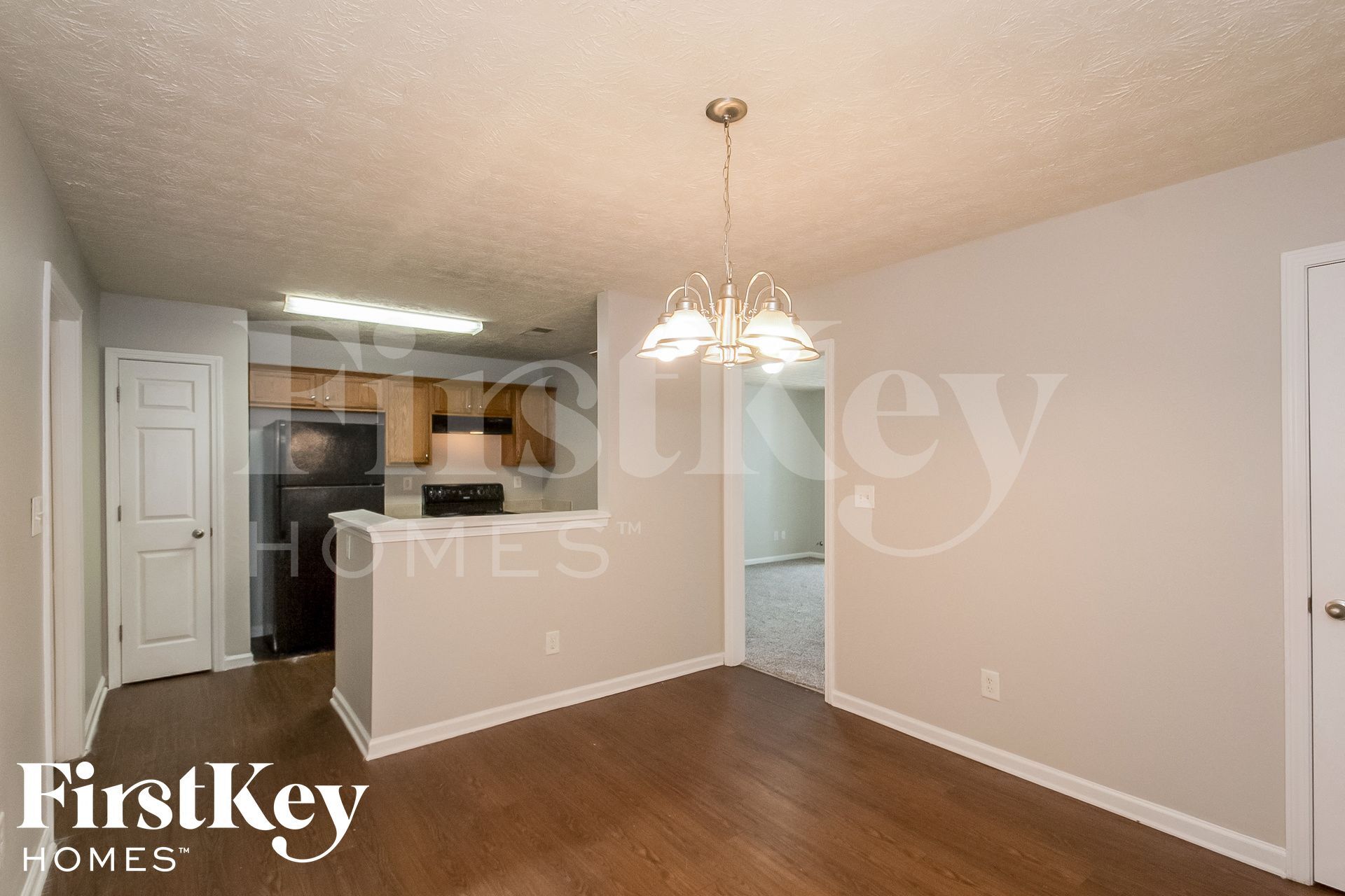 Building Photo - 6104 Ruth St SW