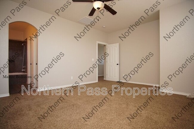 Building Photo - 5580 Mike Vane Drive