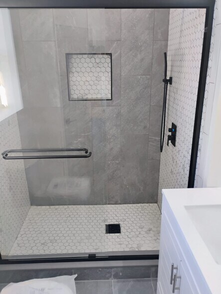 Building Photo - 1505 N Conestoga St