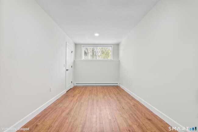 Building Photo - 63 Myano Ln