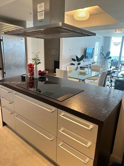 Building Photo - 18201 Collins Ave