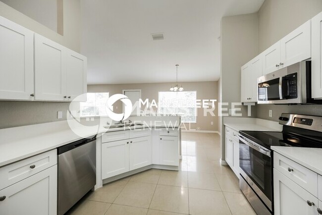 Building Photo - 404 Willowbrook Dr