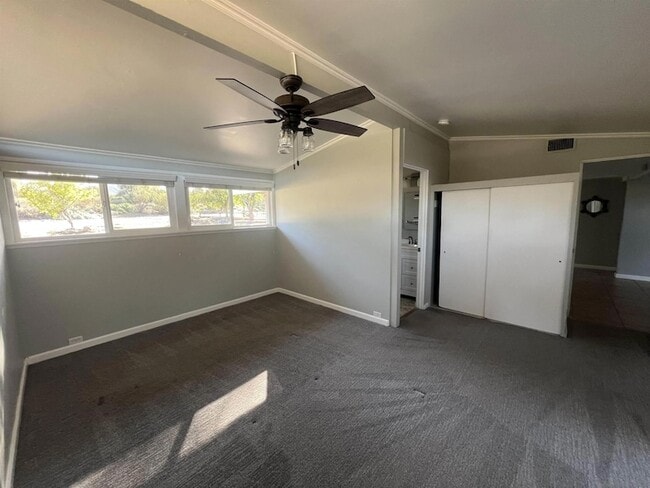 Building Photo - 16631 Sundown Dr