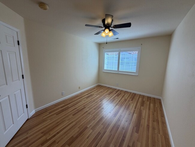 Building Photo - 7011 Silver Brook Ct