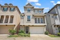 Building Photo - 2021 Cambridge Heights Pl