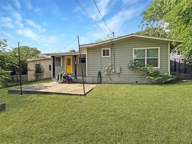 Building Photo - 2509 Givens Ave