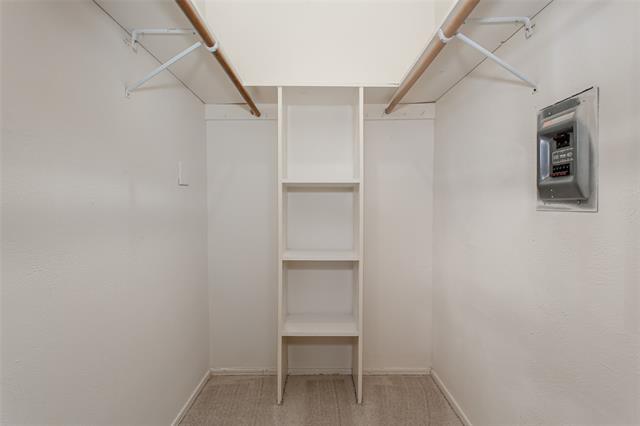 Building Photo - 10248 Regal Oaks Dr