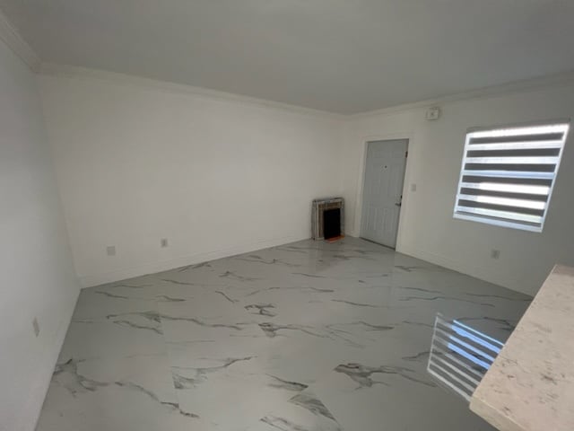 Building Photo - 4250 SW 67th Ave