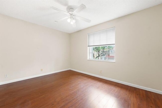 Building Photo - 4708 NW 115th Terrace