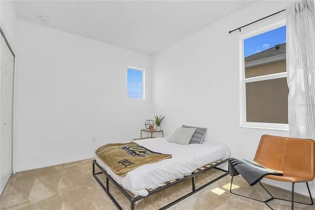 Building Photo - 2712 Picasso Ct