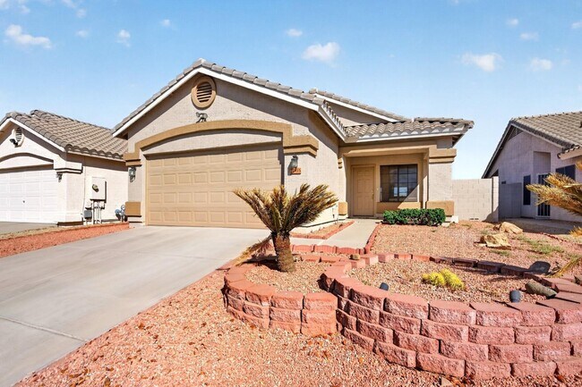 Building Photo - 20415 N 37th Ave