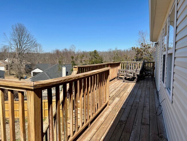 Building Photo - 36 Valley View Cir