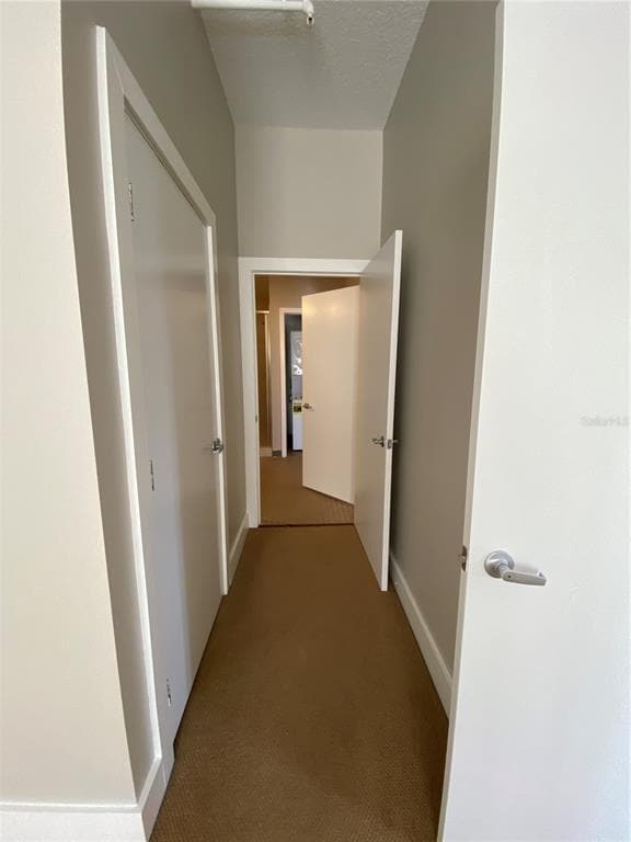 Building Photo - 1501 Doyle Carlton Dr