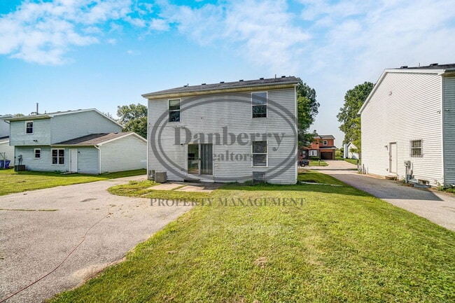 Building Photo - 3612 Willow Run Dr