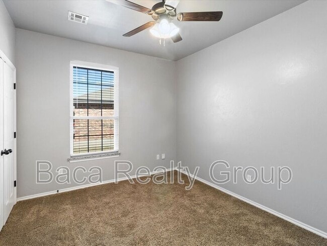 Building Photo - 1847 Post Oak Rd