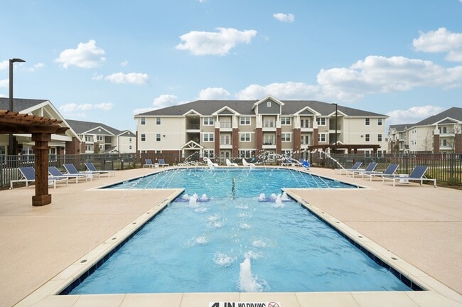 Building Photo - Fountainview at Farmersville