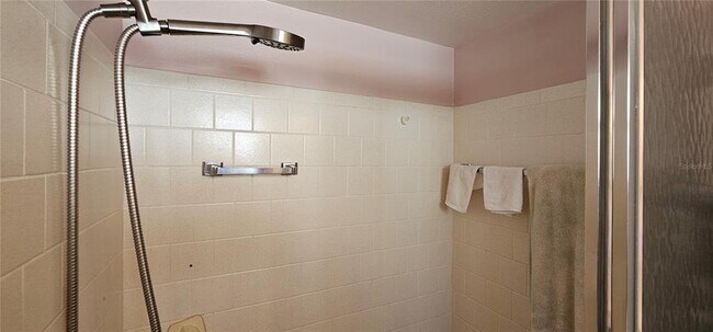 Building Photo - 2009 Riverbluff Pkwy