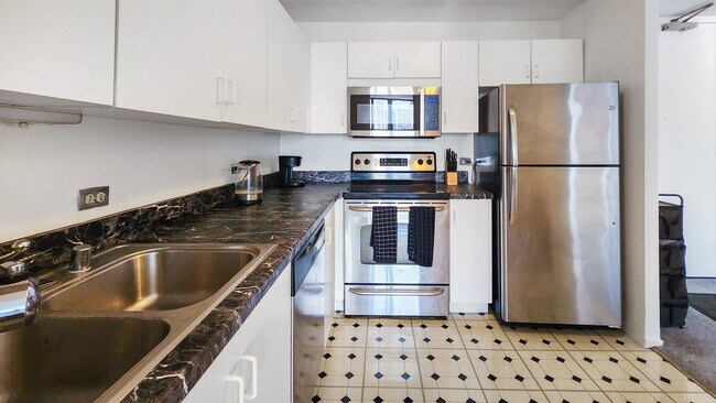 Building Photo - 405 N Wabash Ave