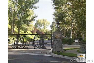 Building Photo - 673 Arroyo Oaks Dr