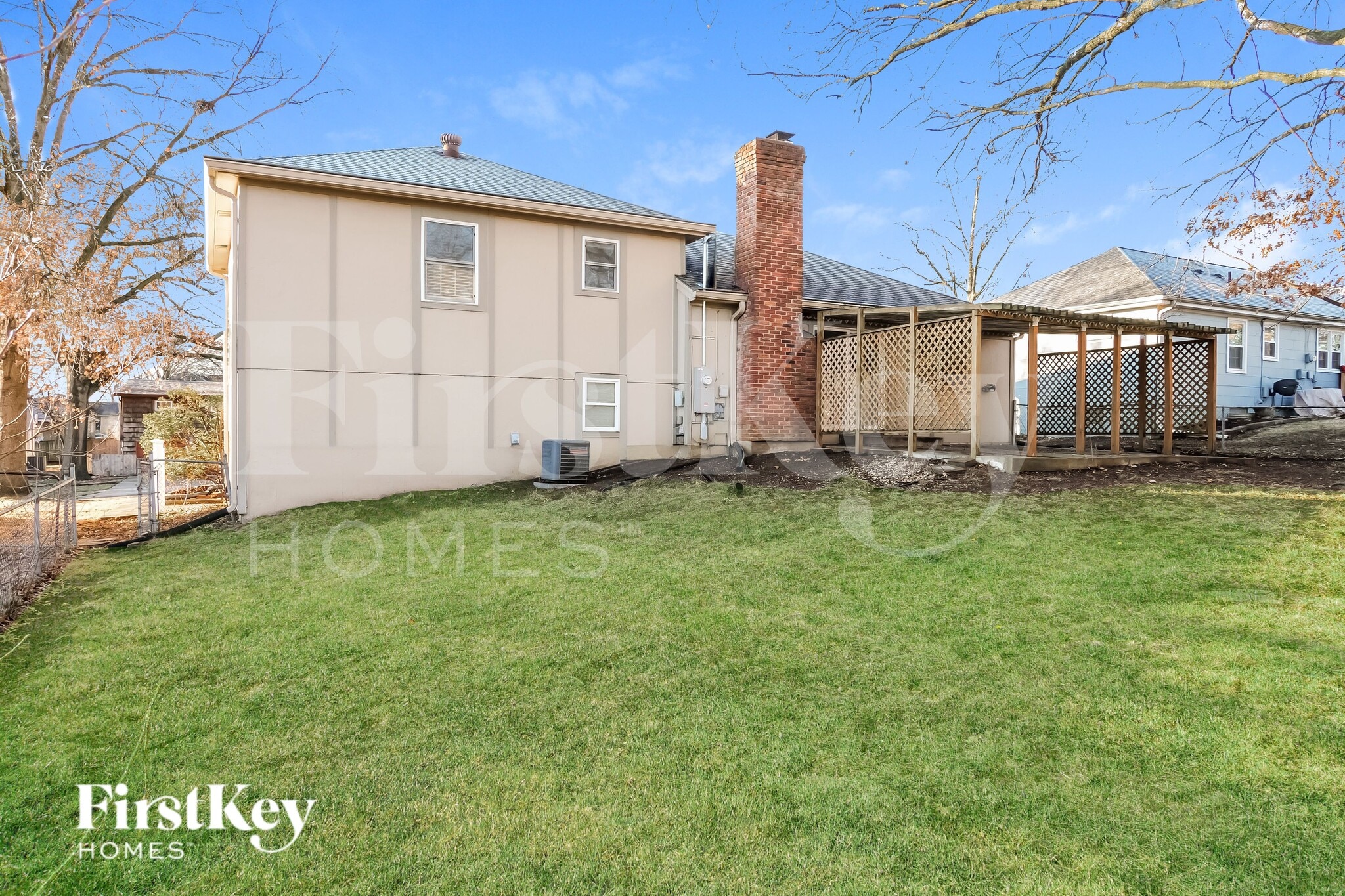 Building Photo - 8906 W 93rd St