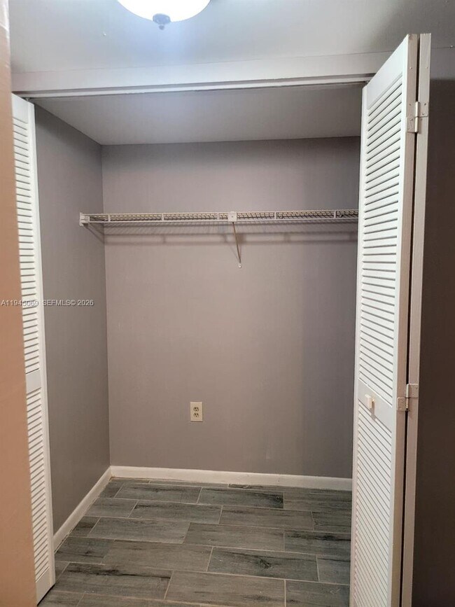 Building Photo - 4832 Esedra Ct