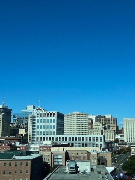 Building Photo - 301 Virginia St