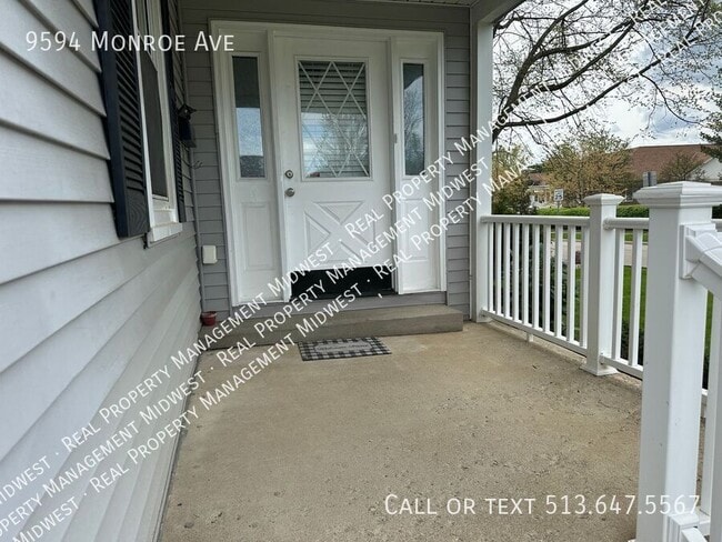 Building Photo - 9594 Monroe Ave