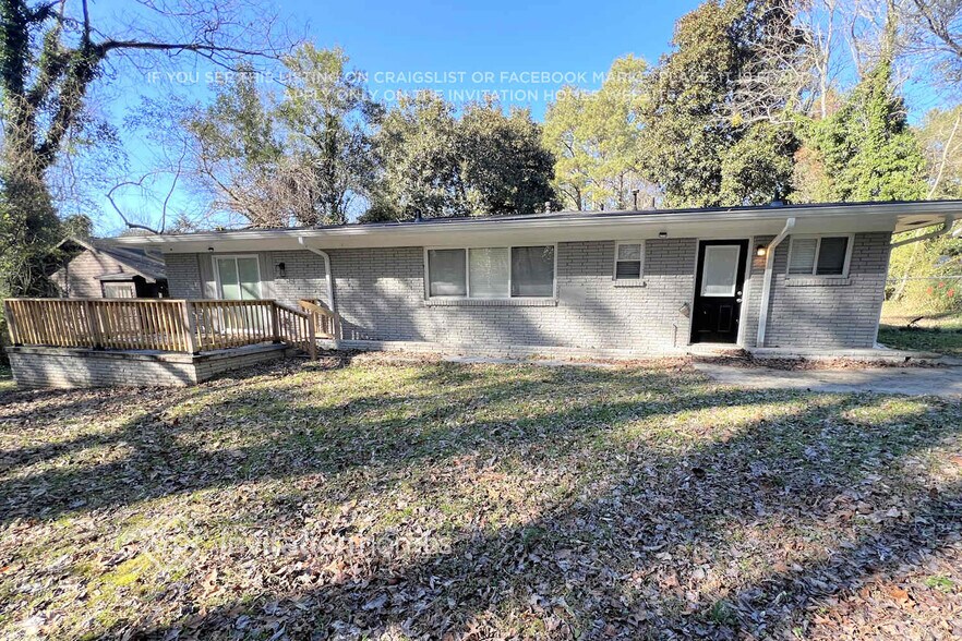 Building Photo - 4484 Marjorie Rd SW