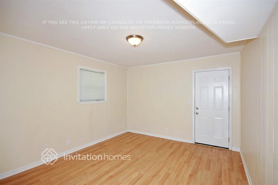 Building Photo - 109 Cedar Ridge Trail