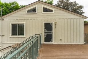 Building Photo - 4708 Orion Ave