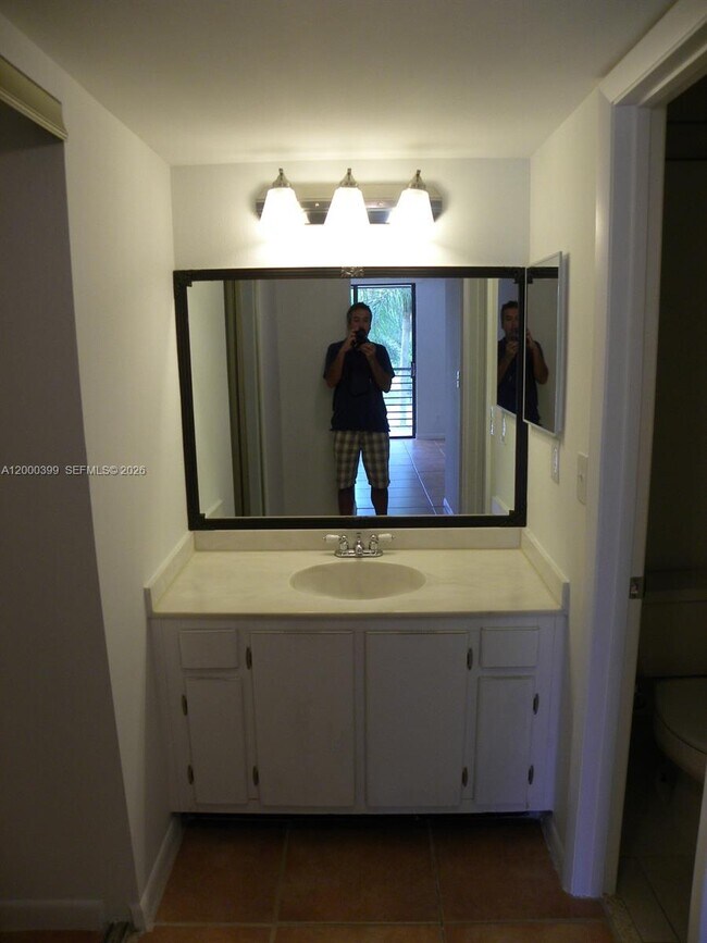 Building Photo - 8050 W McNab Rd