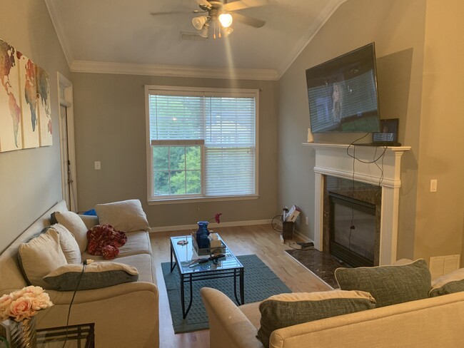 Living room w/fireplace - 3150 Woodwalk Dr SE