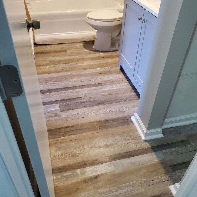 Building Photo - 3BDRM HOUSE FOR RENT