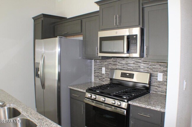 Building Photo - 7425 Norte Mesa Ln