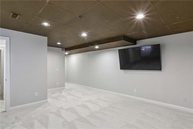 Building Photo - 1014 Lenox Crest