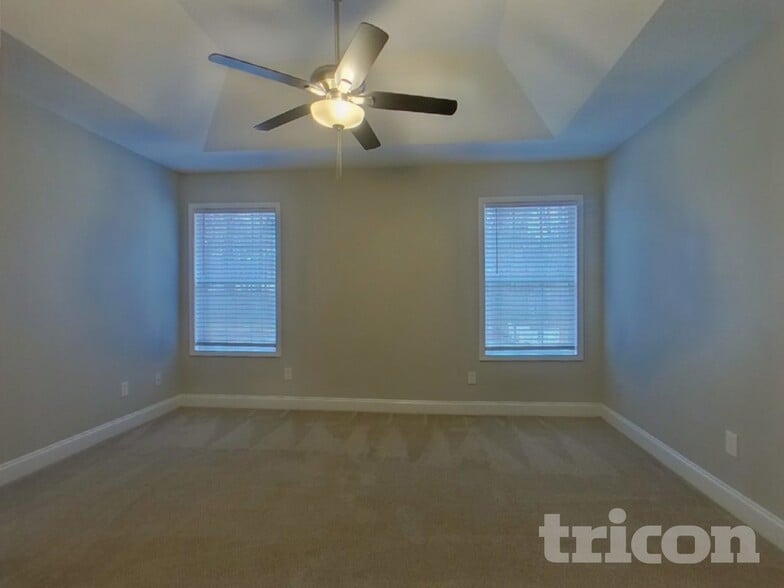 Building Photo - 373 Morning Star Dr