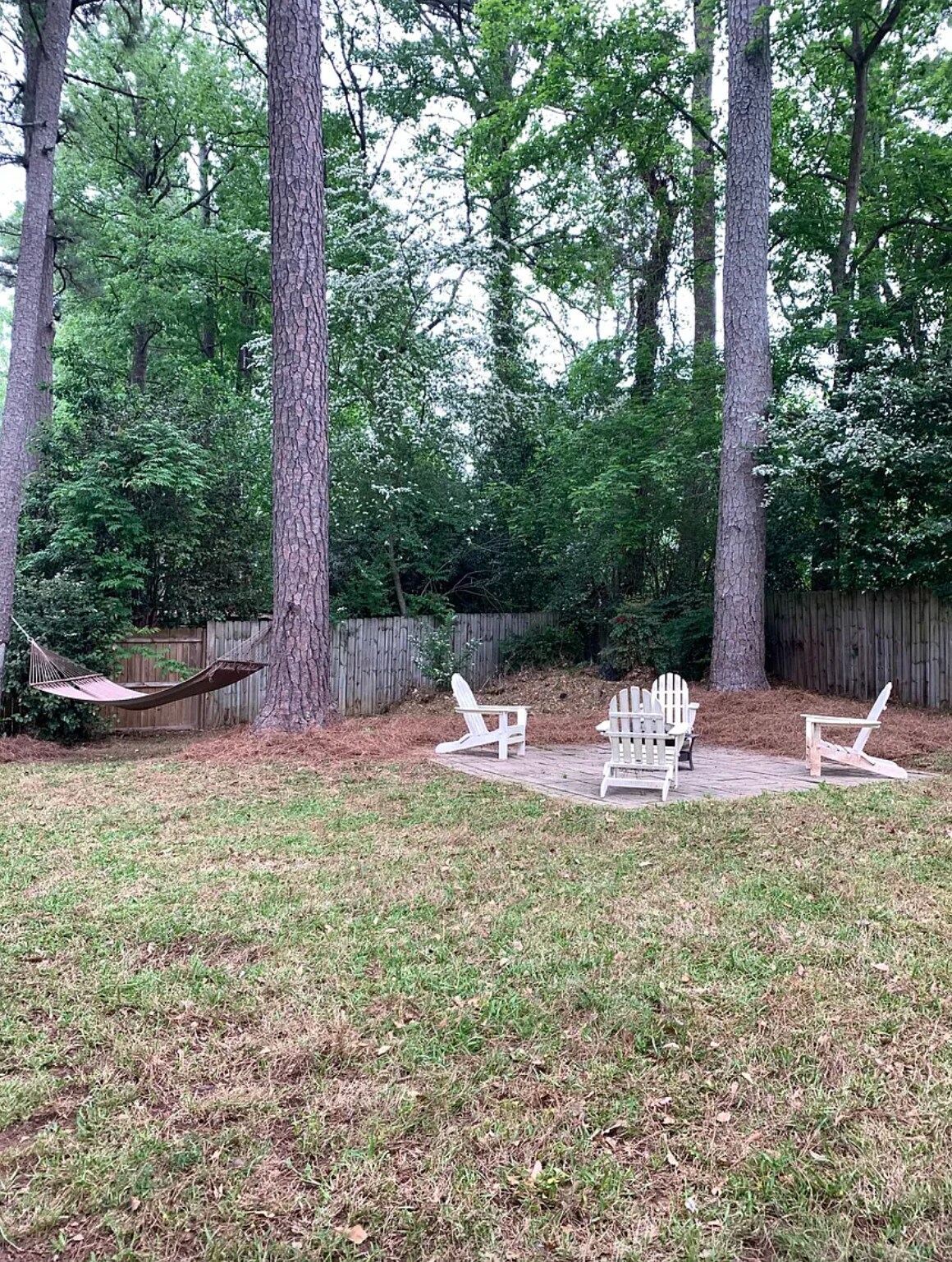 Building Photo - 864 Shadowridge Dr SE