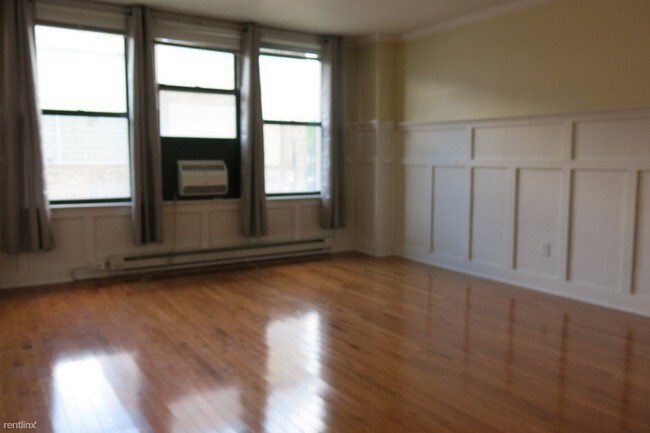 Building Photo - 7239 Penn Ave